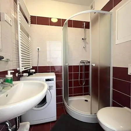 Garay Apartment- Unit 01 Апартаменты *